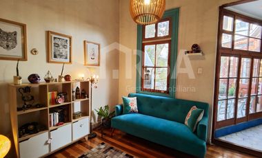 Hermosa casa remodelada en calle Toesca de 4 habitaciones