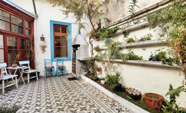 Hermosa casa remodelada en calle Toesca de 4 habitaciones
