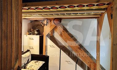 Hermosa casa remodelada en calle Toesca de 4 habitaciones