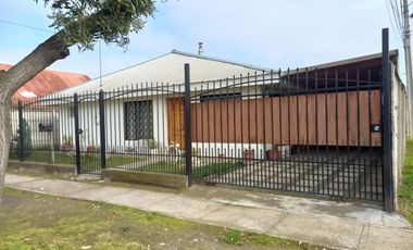 VENDO CASA ESQUINA TOTALMENTE AISLADA EN LA COMUNA DE MAULE