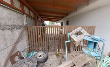 VENDO CASA ESQUINA TOTALMENTE AISLADA EN LA COMUNA DE MAULE