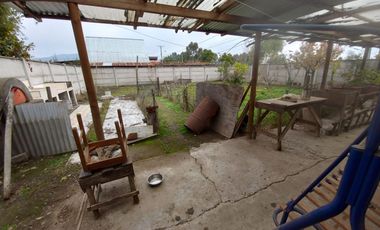 VENDO CASA ESQUINA TOTALMENTE AISLADA EN LA COMUNA DE MAULE
