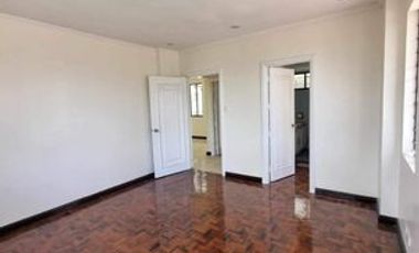 Penthouse Apartment for Rent at Makati City
