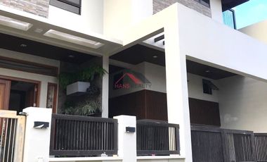 Beautiful Modern House for Sale in BF Homes Parañaque