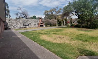Hermosa Finca, muy ubicada.