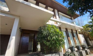 Modern House and Lot for Rent Lease in Ayala Alabang Village