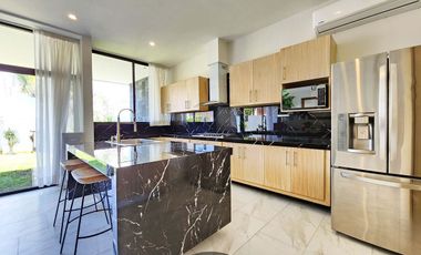 Casa en venta en Costa de Oro