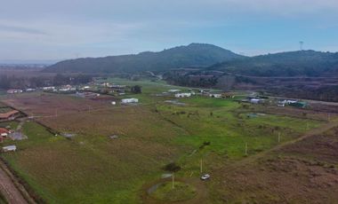Se vende sitio en consolidado Condominio Valle Tranquilo, Zapallar, Curicó