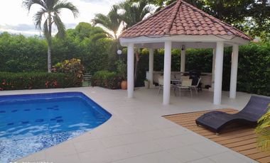 VENDO CASA CONDOMINIO COLINAS MELGAR GIRADOT