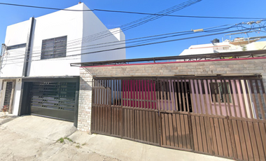 Bonita Casa en Maderas Campeche, NO CREDITOS