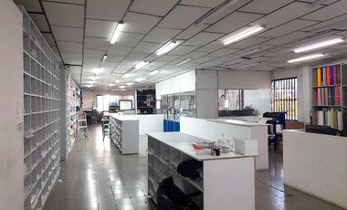 PR17565 Bodega o Local en arriendo en el sector La Candelaria