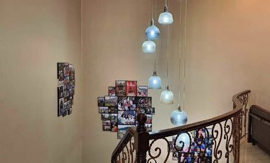 FOR SALE 6 BEDROOM HOUSE AND LOT IN LIPA CITY