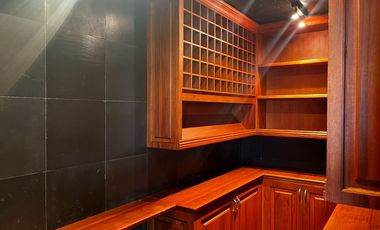 CASA DE LUJO