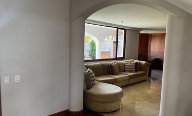 CASA DE LUJO