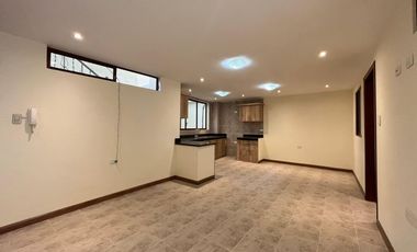 Departamento central en venta en la Av. Manuel Agustín Aguirre