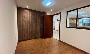 Departamento central en venta en la Av. Manuel Agustín Aguirre