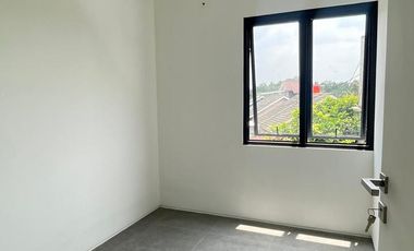Miliki Rumah View Gunung Exclusive 2 Lantai Fitur Lengkap Lokasi Strategis dekat Pintu Tol