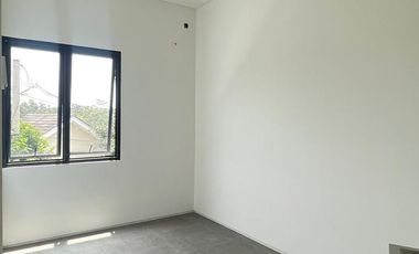 Miliki Rumah View Gunung Exclusive 2 Lantai Fitur Lengkap Lokasi Strategis dekat Pintu Tol