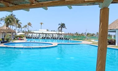 Renta por día de exclusiva casa de 3 recamaras con club de playa en Acapulco