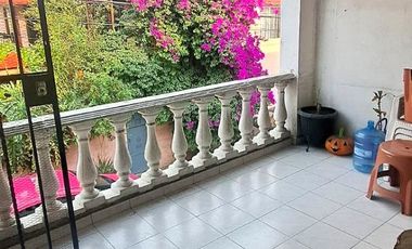 Casa en Venta en Fraccionamiento Miraflores en Tlalnepantla, Estado de México