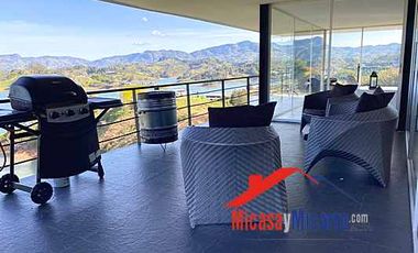 Guatape Casa Campestre en Venta