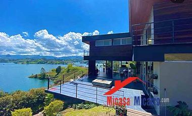 Guatape Casa Campestre en Venta