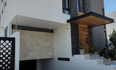 Casa en VENTA en Zanda residencial