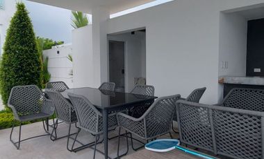 Isla Mocoli, Rento Hermosa Casa de Estreno con Piscina y Vista Al Rio