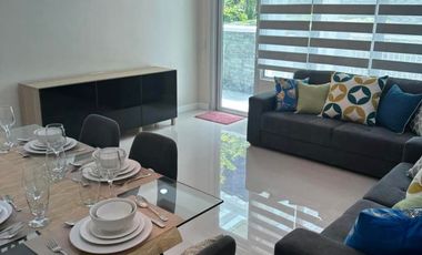 Good Deal: For RENT in Belize Tower, Two Serendra BGC