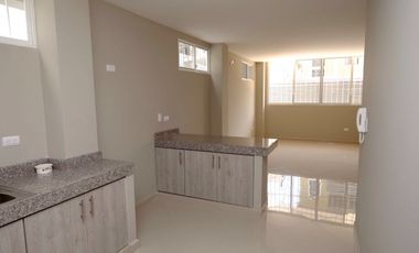 Alquiler departamento de 1 dormitorio en Kennedy Norte, por la ganga