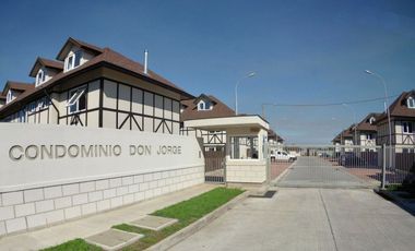 Vendemos  casa en Condominio Don Jorge