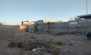 VENTA TERRENO CON CONSTRUCCIÓN AV. LOPEZ MATEOS