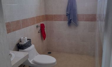 EN VENTA LOCAL COMERCIAL CON DEPARTAMENTO EN ACTOPAN