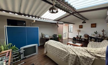 Casa en venta en la Cdla. Zamora