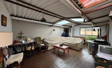 Casa en venta en la Cdla. Zamora