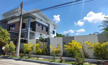 FOR SALE SEMI-FURNISHED MODERN TWO-STOREY HOUSE WITH SWIMMING POOL IN PAMPANGA NEAR SM TELABASTAGAN