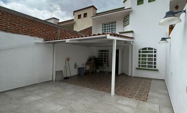 Cuarto amueblado en renta en Brisas del Lago