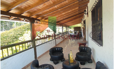 VENDO ✴️Espectacular Finca en exclusivo sector veredal de Copacabana - Vereda la veta