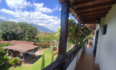 VENDO ✴️Espectacular Finca en exclusivo sector veredal de Copacabana - Vereda la veta