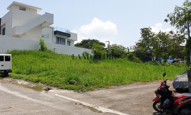 Elevated Lot For Sale in Loyola Grand Villas, Quezon City