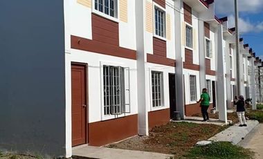 2-bedroom Townhouse House and Lot for sale in Tuy Batangas