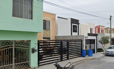 Casa en venta en Col. Vista hermosa, Reynosa, Tamaulipas., ¡Compra directamente con los Bancos!