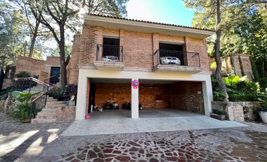 CASA EN VENTA EN PINAR DE LA VENTA.