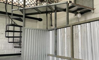 rento bodega, con oficina