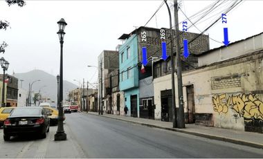 Buen terreno en venta en Barrios Altos, Lima