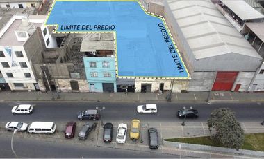 Buen terreno en venta en Barrios Altos, Lima