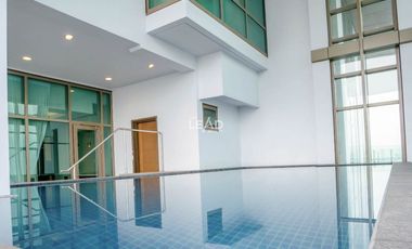 Prime 5BR Penthouse Unit in Viridian Greenhills near EDSA, Greenhills Shopping Center, & Robinsons Galleria