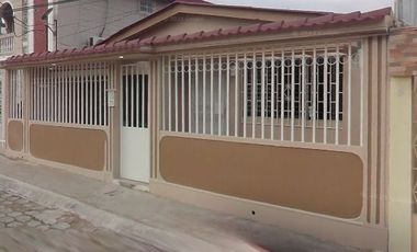 Casa en venta en Cdla. Alborada 6ta etapa, Norte de Guayaquil.