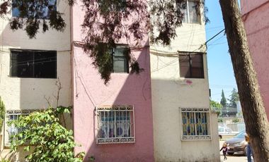 EXCELENTE DEPARTAMENTO ATRAS DE PLAZA LA VIA FRACC. CRISTAL