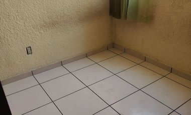 EXCELENTE DEPARTAMENTO ATRAS DE PLAZA LA VIA FRACC. CRISTAL